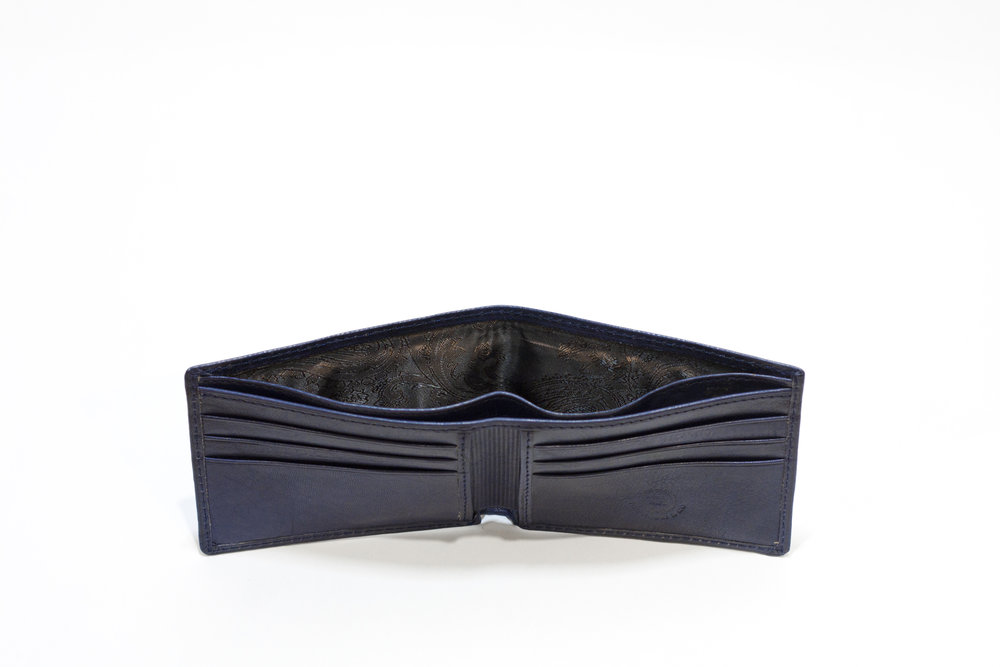 Gift Boxed Slim Line Leather Wallet - Image 2