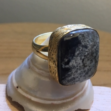 Howlite Brass Ring